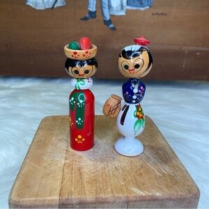 Vintage Korean Kokeshi Wooden Painted Peg Bobblehead Dolls 4" Tall Signed